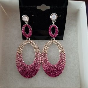 New pair of earrings